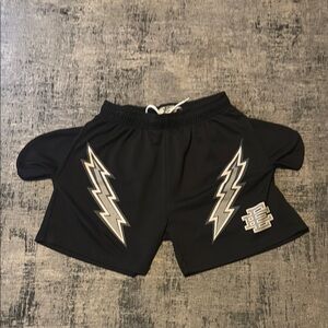 EE Shorts